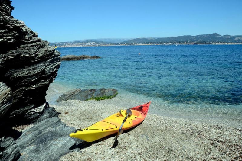 Deux Beaux Studios, Rue Pietonne, Bord De Mer, Clim Appartement Bandol